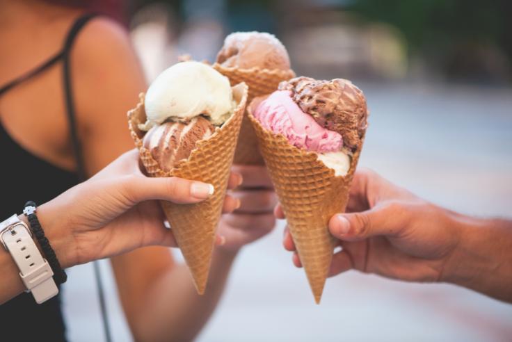 Franchises marchand de glace : budget, italiennes et ambulant